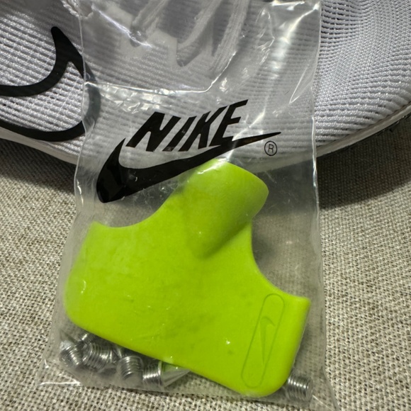 Nike | Track & Field Zoom Mamba 6 Track Shoes Unisex | M 8/W 9.5 - Picture 7 of 14